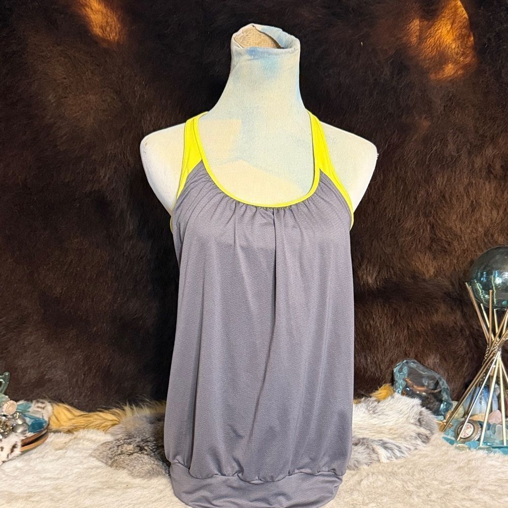Gray and Yellow Women's Top M (6002)